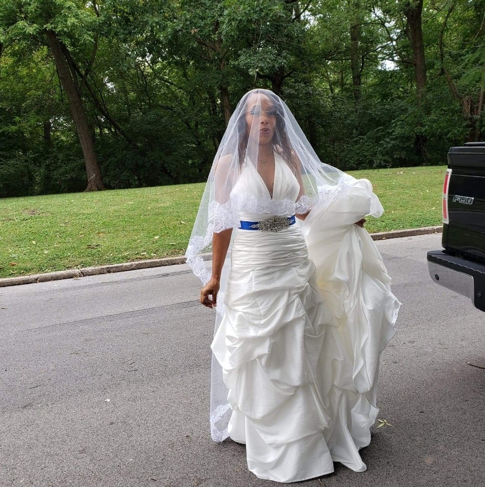 Wedding dress
